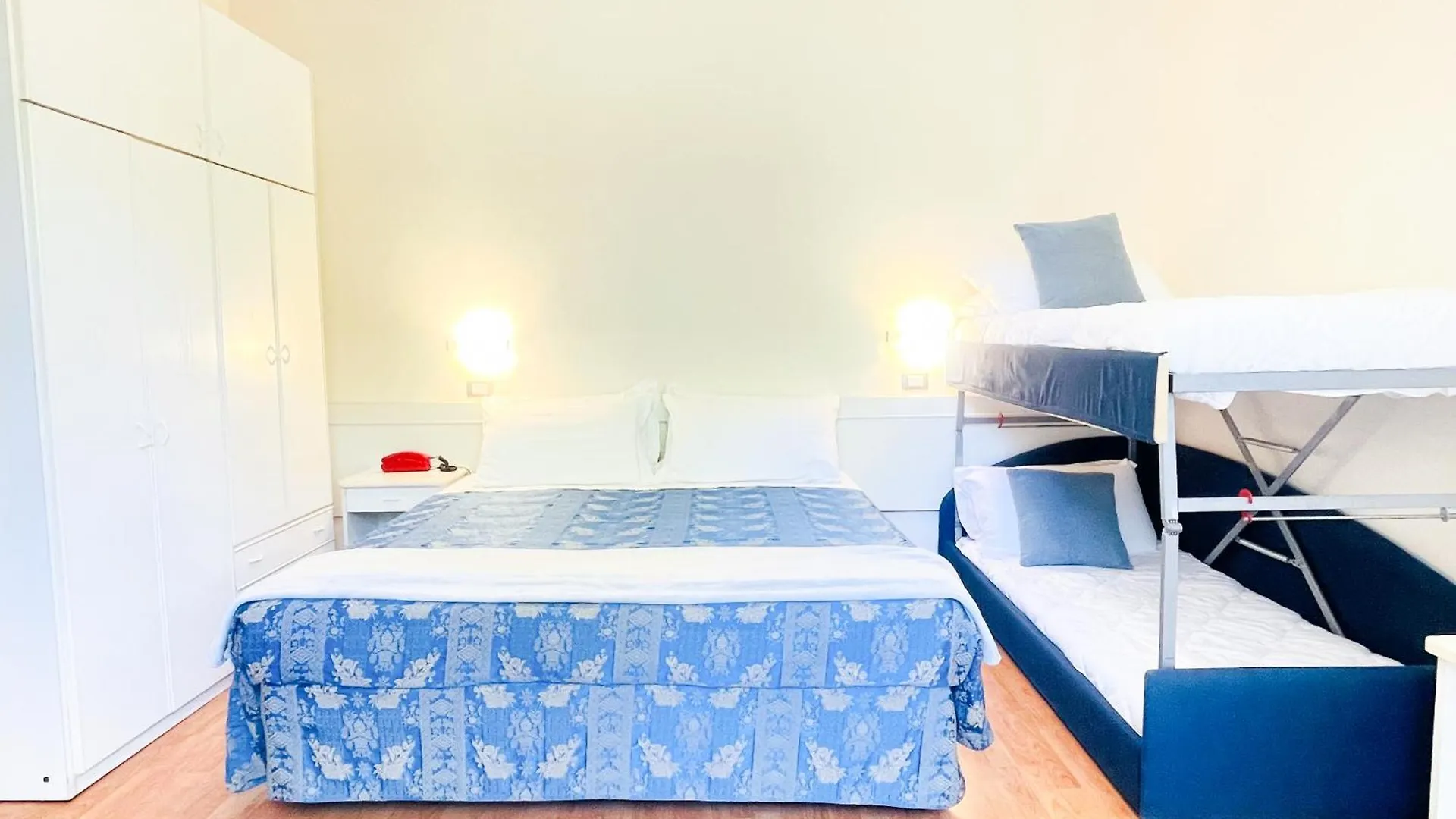 Hotel Bolognese Bellaria-Igea Marina 3*,