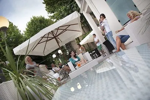 Hotel Bolognese Bellaria-Igea Marina 3*,